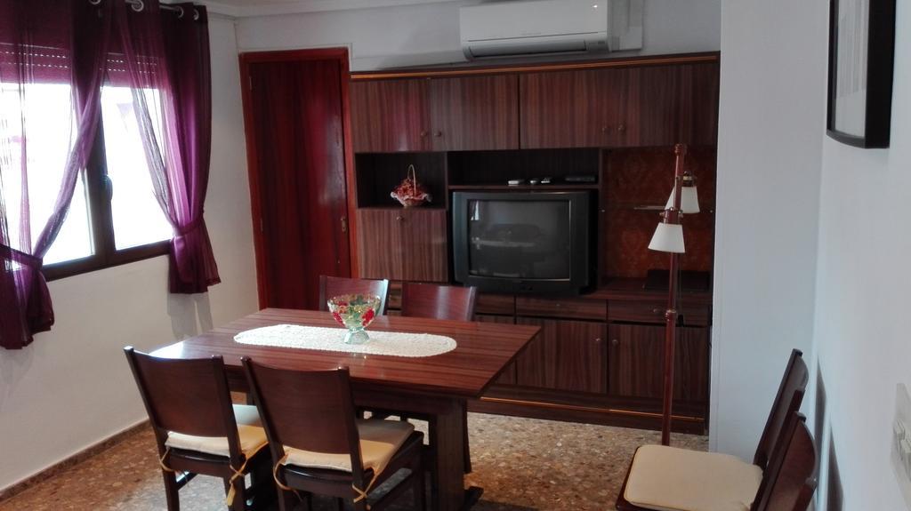Apartamento Rural La Plaza Vieja Вивер Экстерьер фото