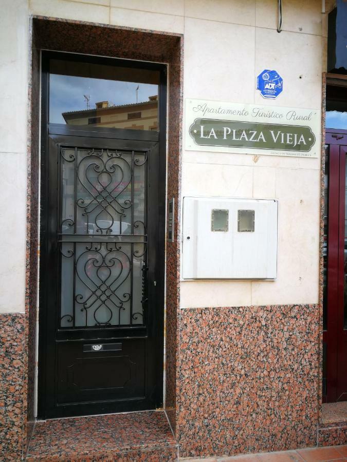 Apartamento Rural La Plaza Vieja Вивер Экстерьер фото